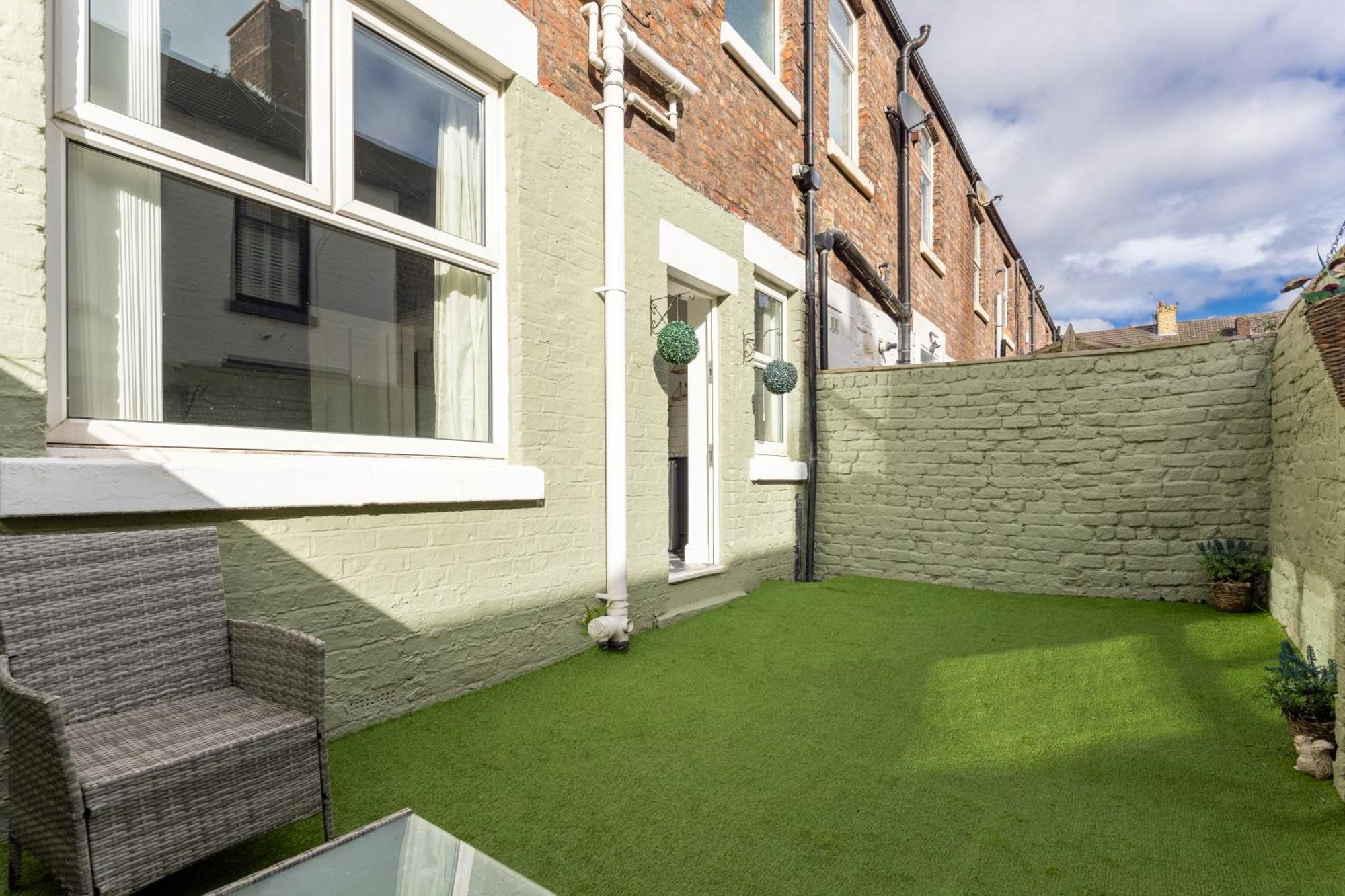 Arkles House - Air Host & Stay - Anfield Liverpool Exterior foto